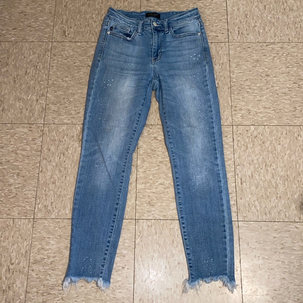Judy Blue Distressed Ankle Jeans in Summer Blue size 26